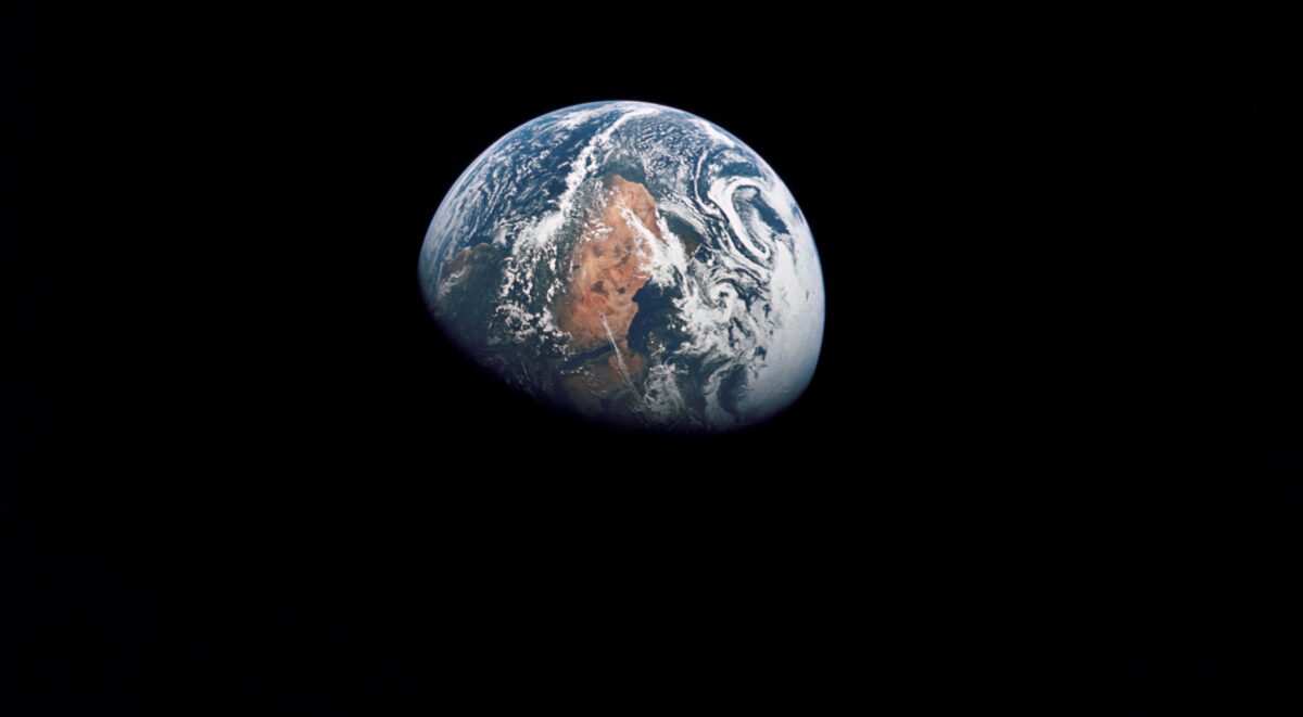 Apollo 10 view of earth (NASA)
